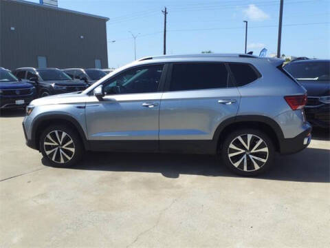 2024 Volkswagen Taos SE