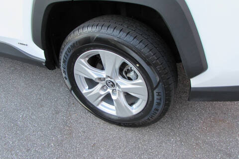 2020 Toyota RAV4 Hybrid LE