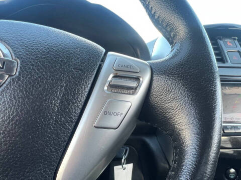 2016 Nissan Versa Note SV