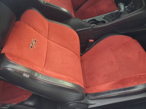 2015 Dodge Challenger R/T Plus