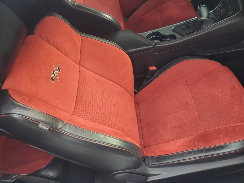 2015 Dodge Challenger R/T Plus