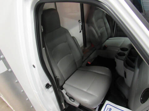 2024 Ford E-Series E-350 SD