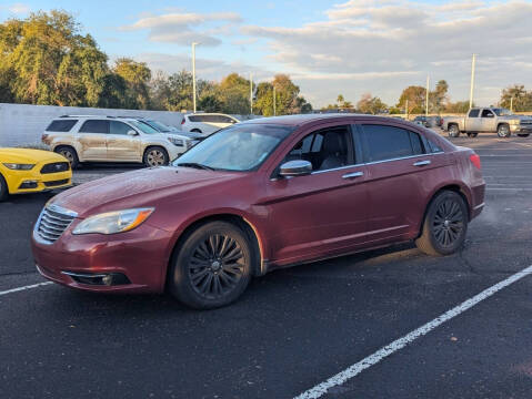 2013 Chrysler 200 Limited