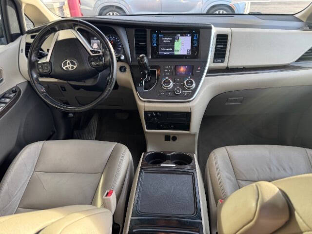 2015 Toyota Sienna