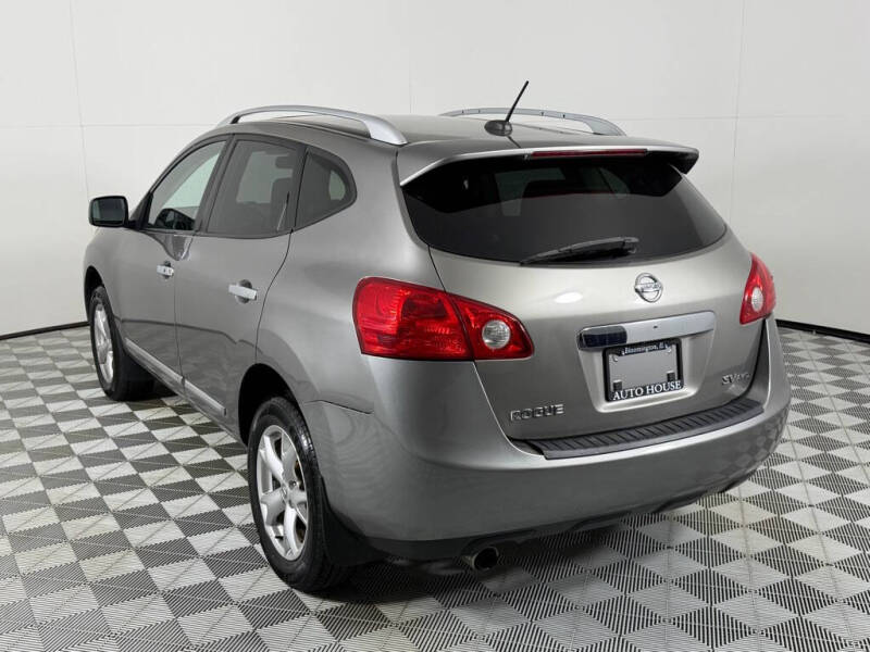2011 Nissan Rogue SV