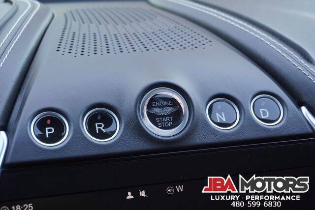 2021 Aston Martin DBX