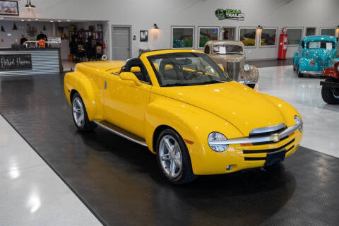 2004 Chevrolet SSR LS