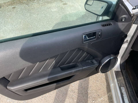 2013 Ford Mustang V6 Premium