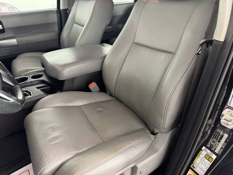 2019 Toyota Sequoia Limited