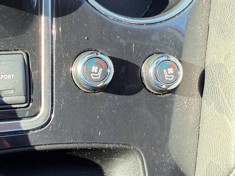 2020 Nissan Maxima Platinum