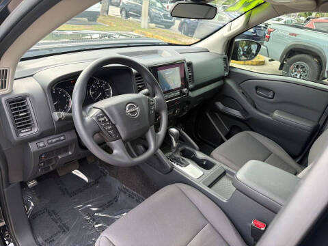 2022 Nissan Frontier S