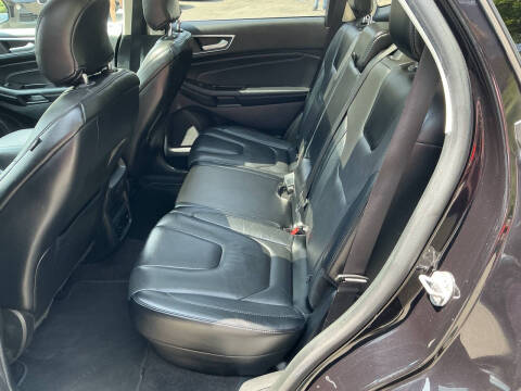 2019 Ford Edge Titanium