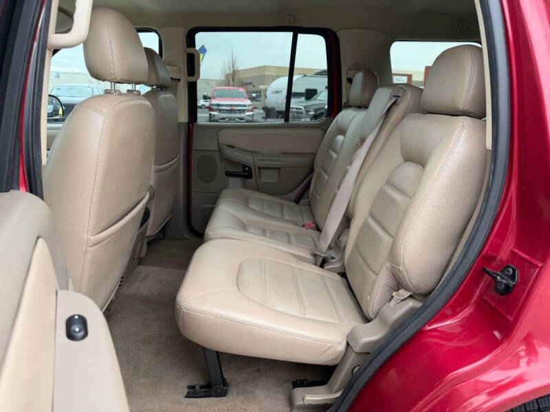 2005 Ford Explorer XLT