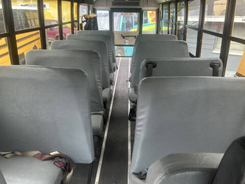 2014 Freightliner B2 Chassis