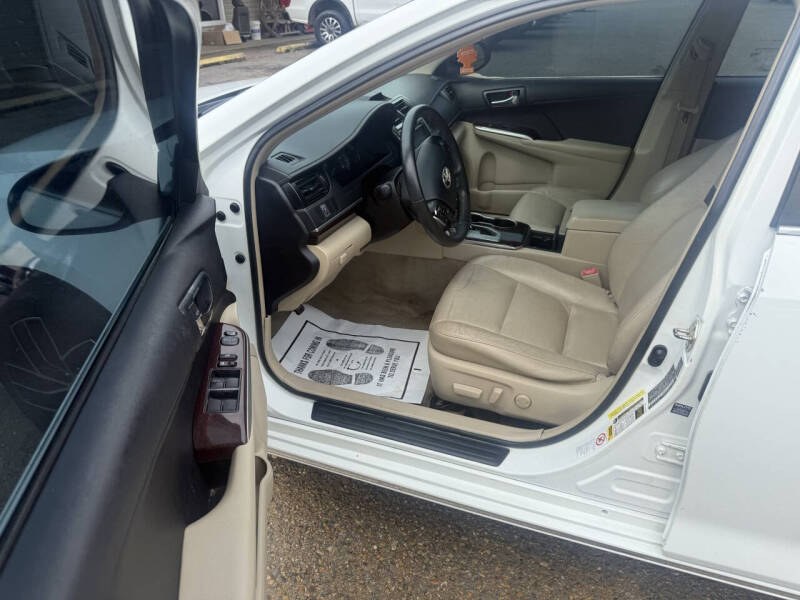 2014 Toyota Camry LE