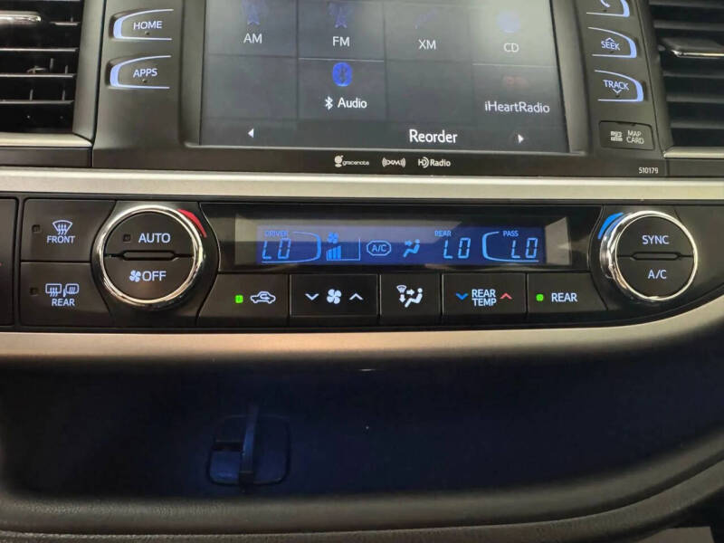 2017 Toyota Highlander