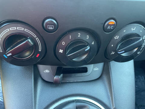 2012 Mazda MAZDA2 Sport