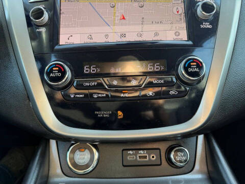 2022 Nissan Murano SL