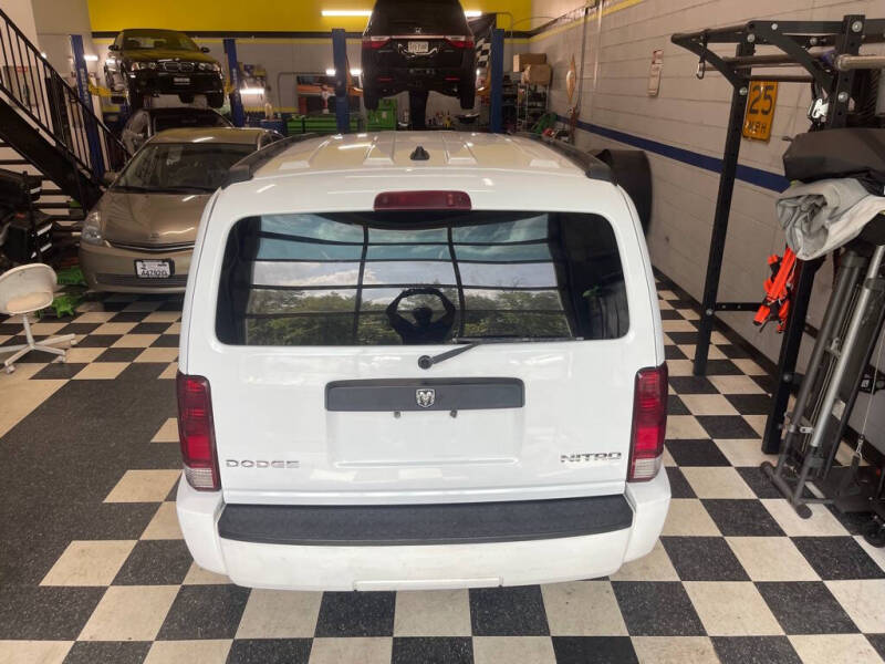 2011 Dodge Nitro Heat