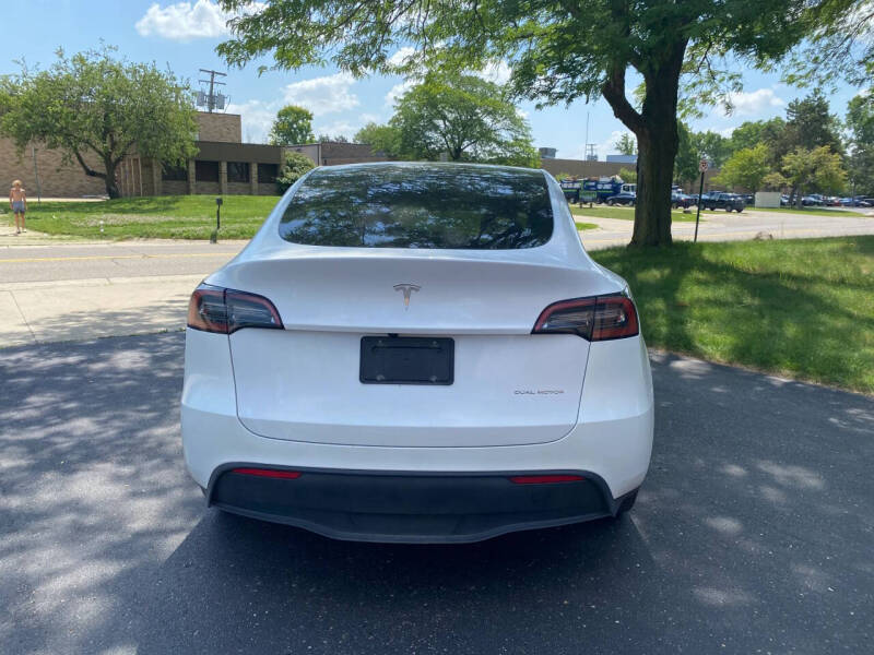 2024 Tesla Model Y Long Range