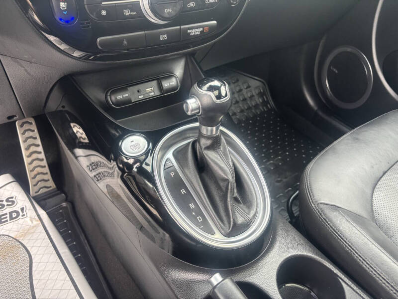 2016 Kia Soul !