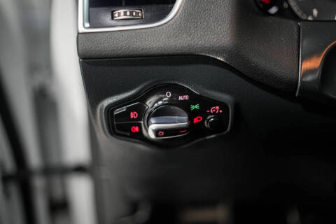 2014 Audi SQ5 3.0T quattro Premium Plus