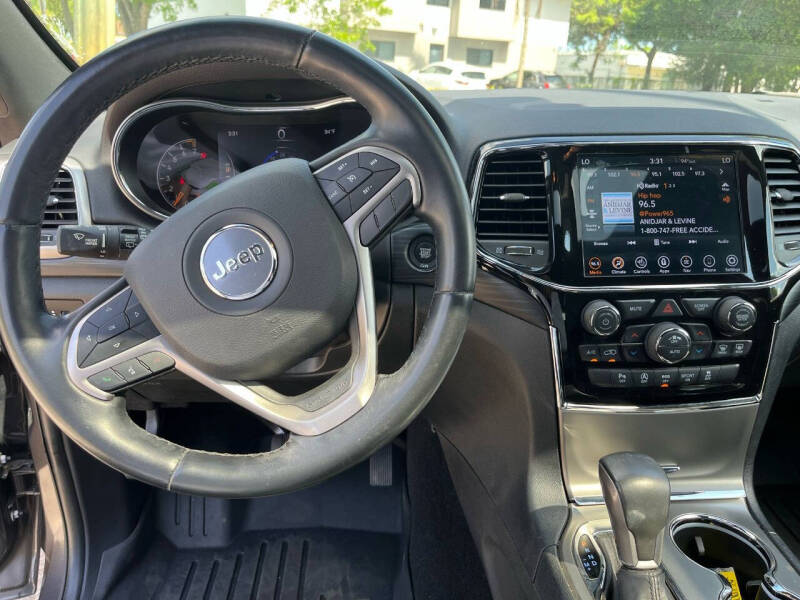 2021 Jeep Grand Cherokee Laredo E