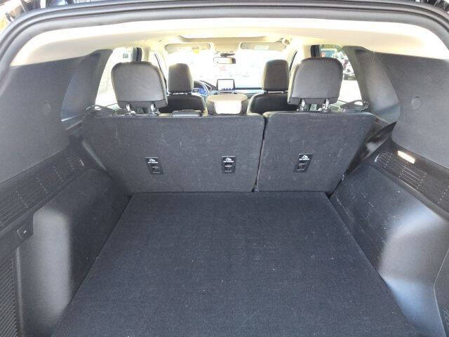 2020 Ford Escape Hybrid Titanium