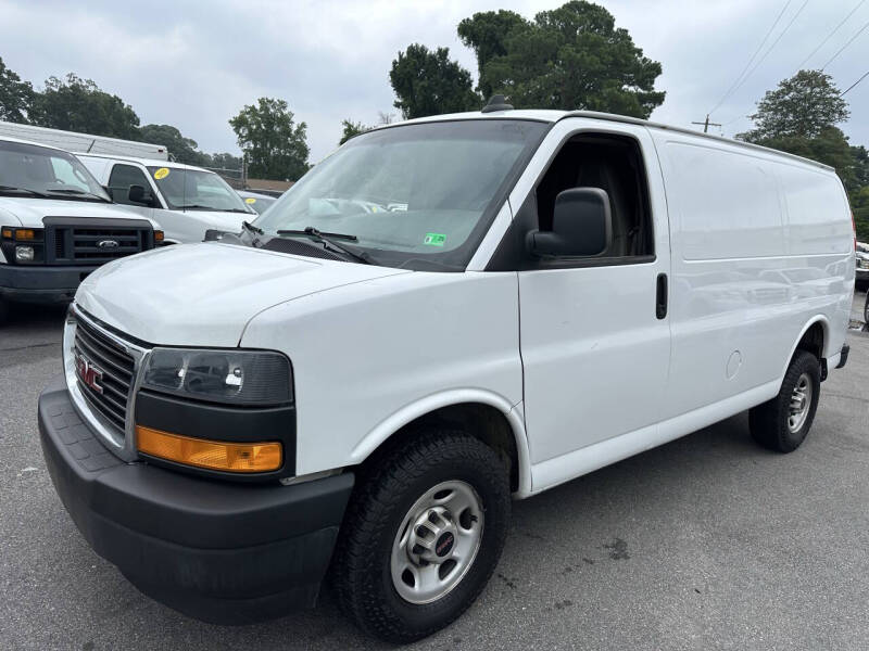 2018 GMC Savana 3500