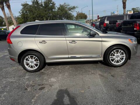 2015 Volvo XC60 T5 Drive-E Premier