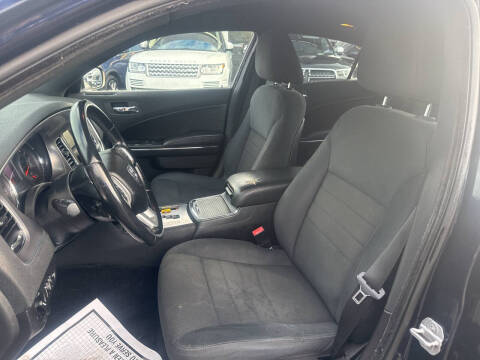 2011 Dodge Charger SE