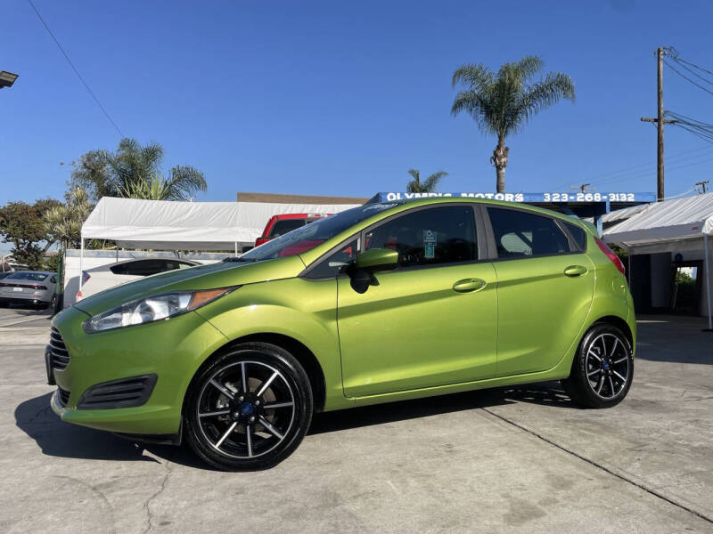 2018 Ford Fiesta SE's photo