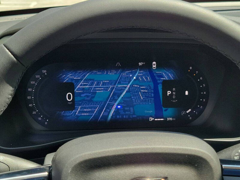 2026 Volvo XC40 B4 Core