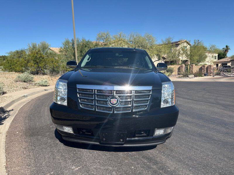 2011 Cadillac Escalade Premium