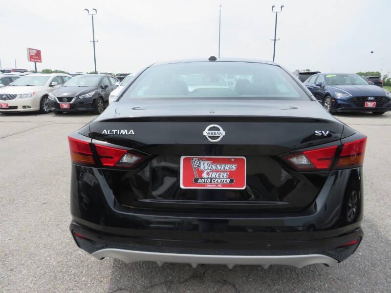 2020 Nissan Altima 2.5 SV