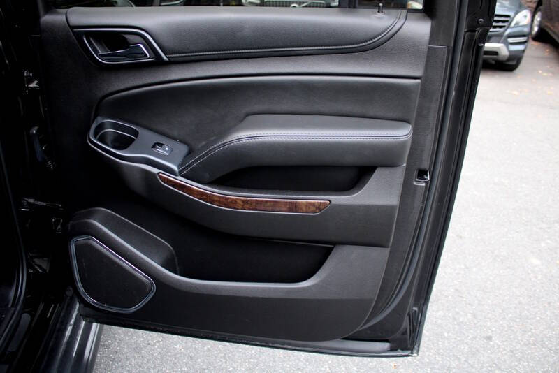 2017 Chevrolet Suburban LS