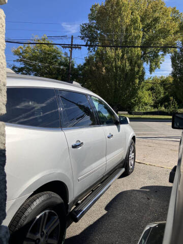 2017 Chevrolet Traverse LT