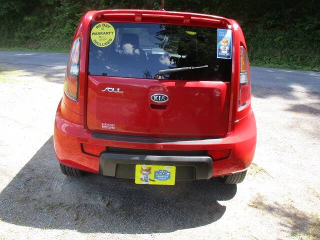 2010 Kia Soul +