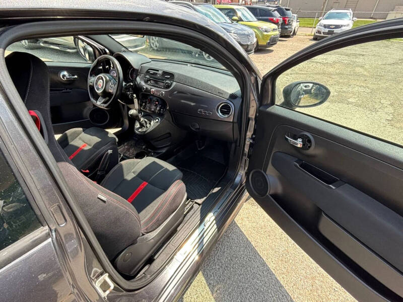 2015 FIAT 500 Abarth