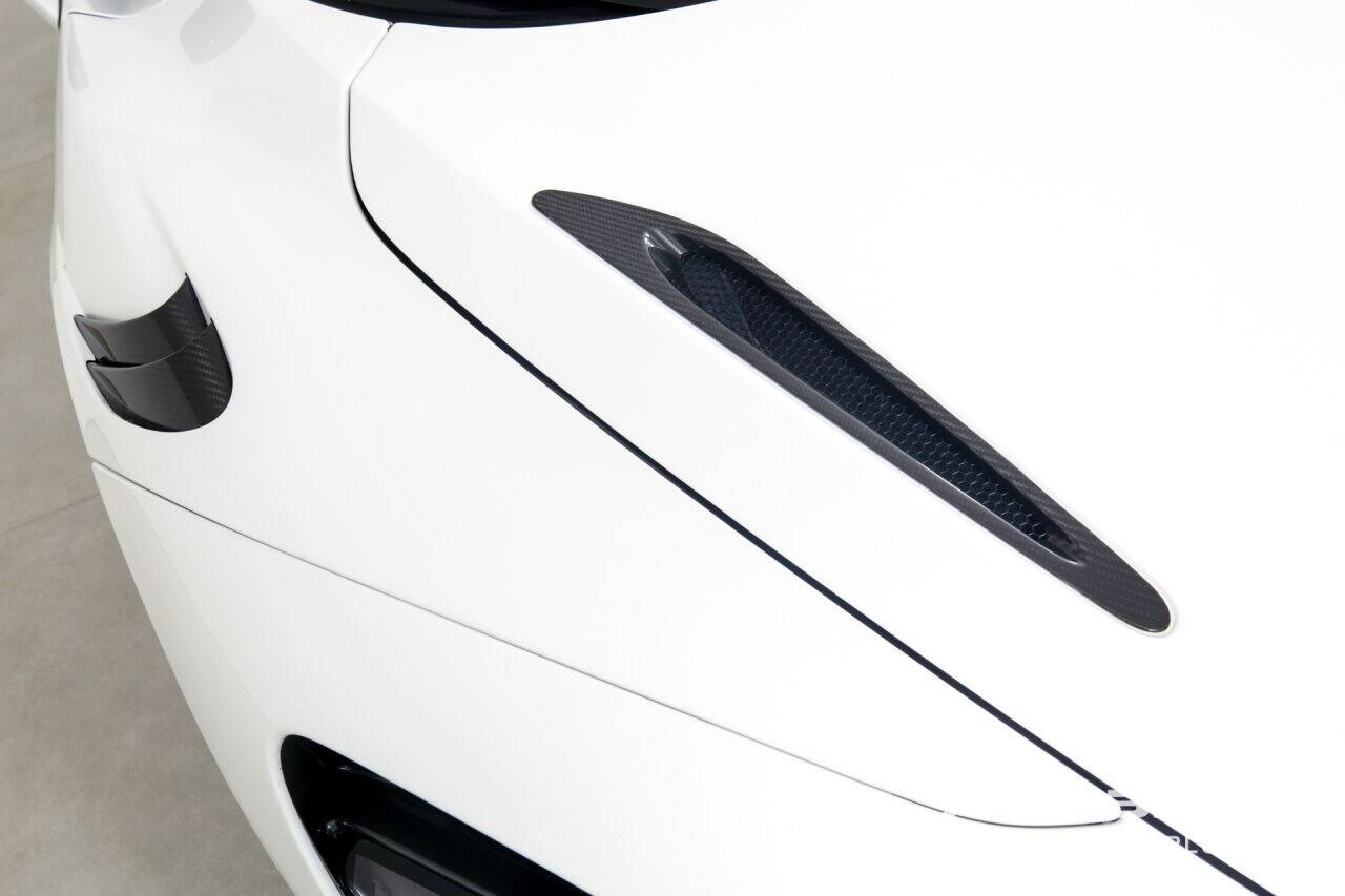 White 2022 McLaren 765LT Spider Base Convertible 2dr Convertible 30