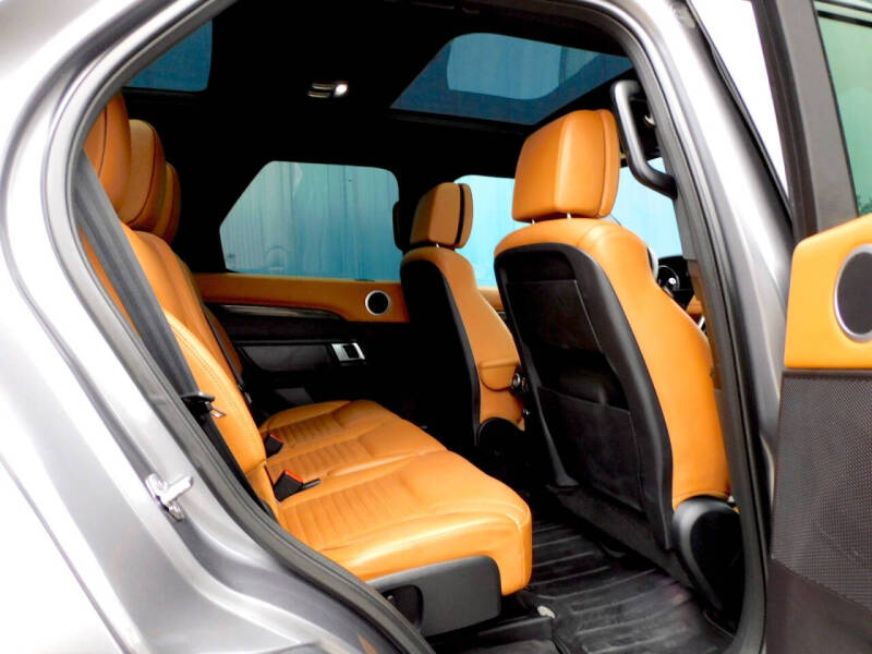 2017 Land Rover Discovery HSE Luxury