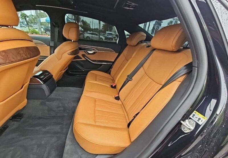 2025 Audi A8 L quattro 55 TFSI