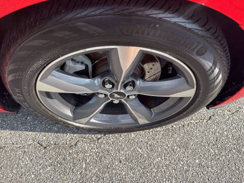 2015 Ford Mustang V6