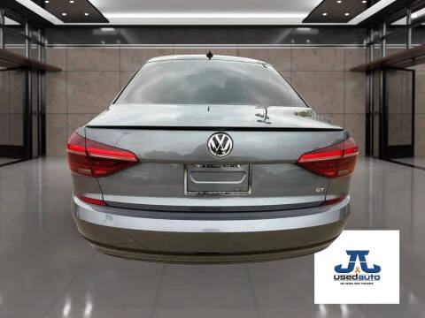 2018 Volkswagen Passat V6 GT