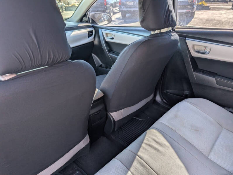 2016 Toyota Corolla LE