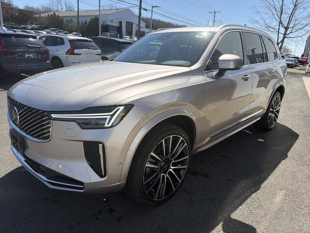 2026 Volvo XC90 B6 Plus 7P