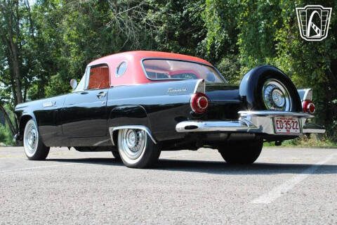 1956 Ford Thunderbird