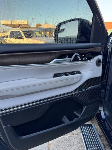 2025 Jeep Grand Wagoneer