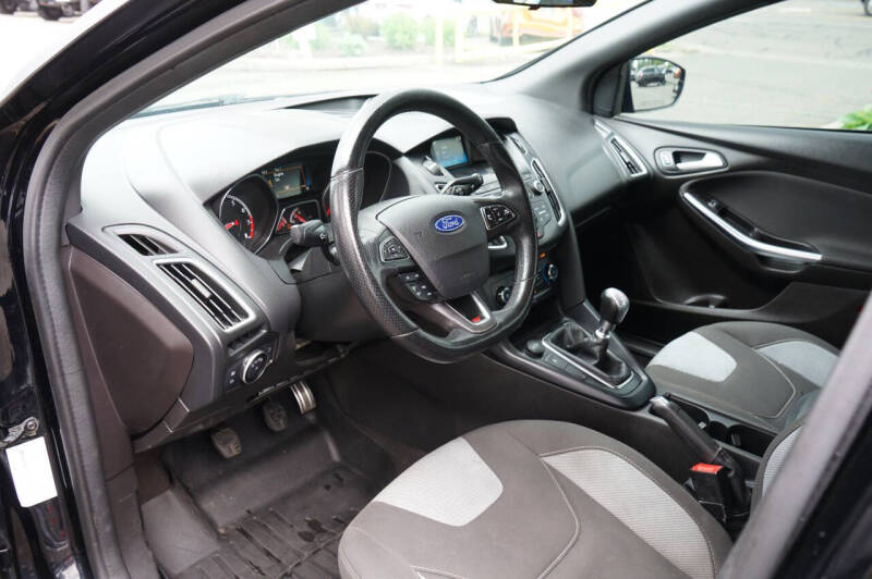 2018 Ford Focus ST