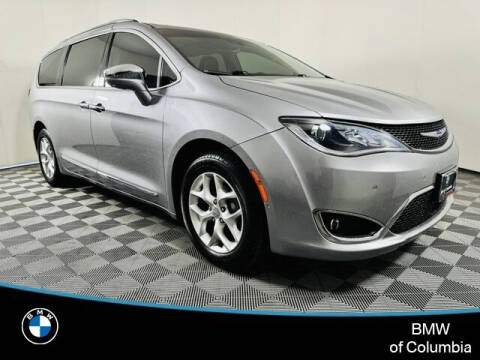 2020 Chrysler Pacifica for sale at Preowned of Columbia in Columbia MO